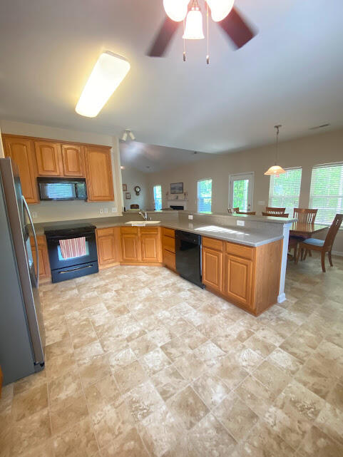 152 Harvest Moon Road Moncks Corner, SC 29461 - Photo 6 of 28 Kitchen