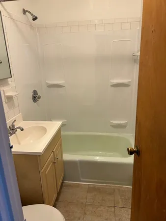 $1,800 | 23 Brown Street, Unit 1, Waltham, MA 02453