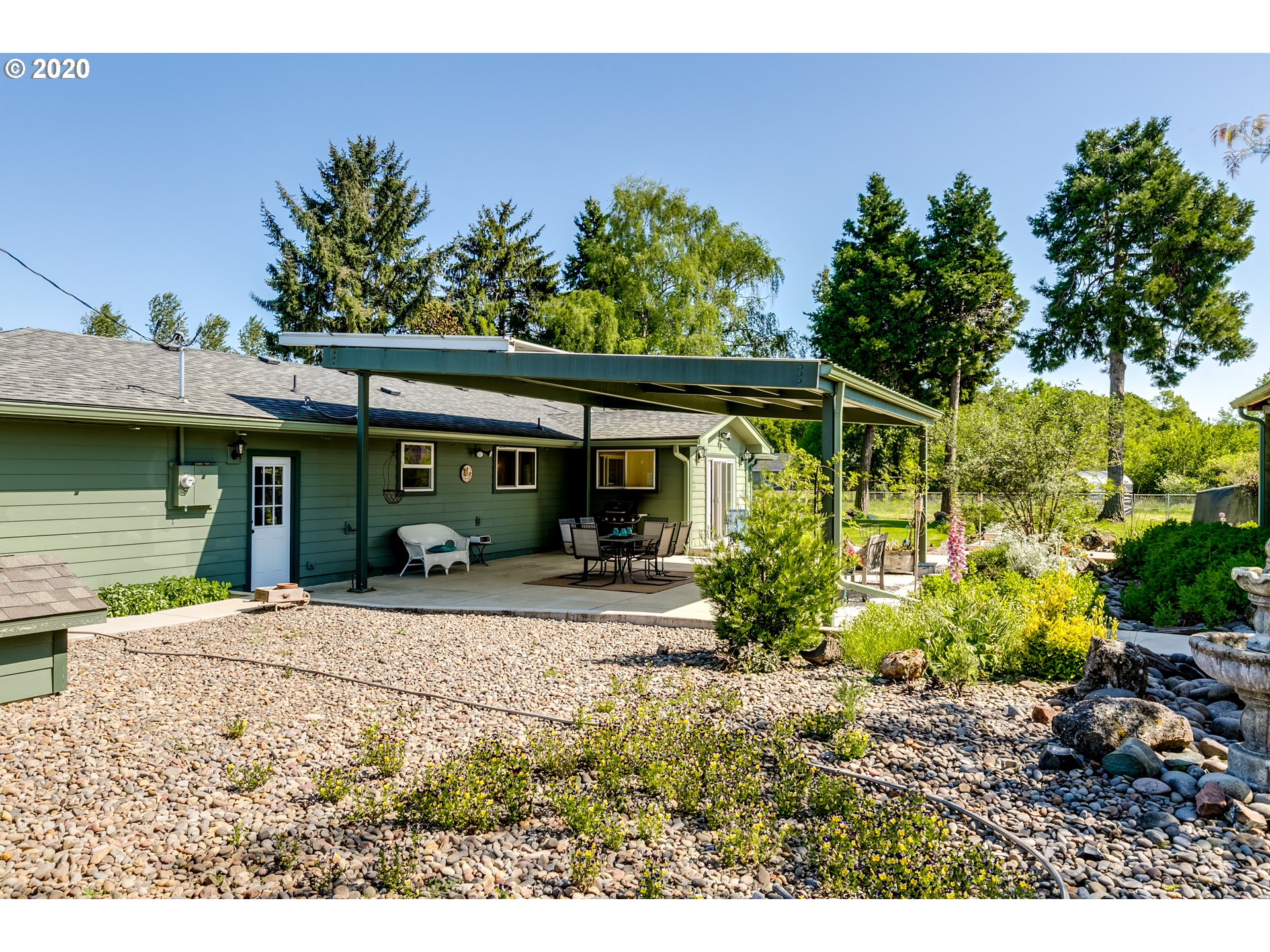 89518 Fir Butte Road Eugene, OR 97402 - Photo 18 of 32