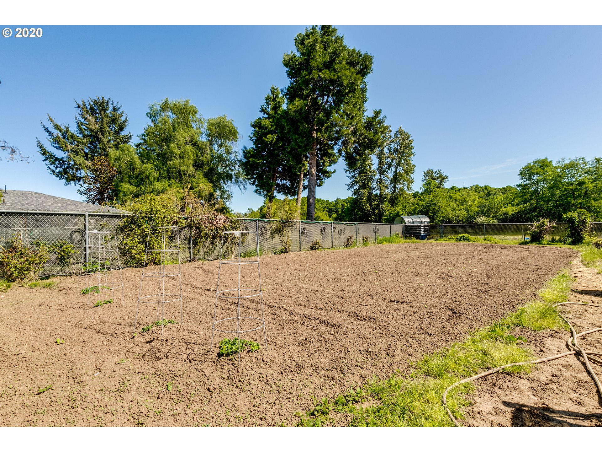 89518 Fir Butte Road Eugene, OR 97402 - Photo 27 of 32