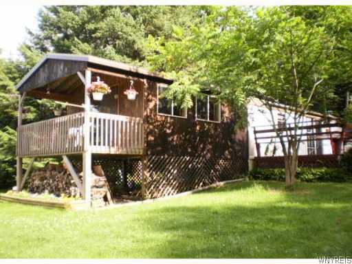 8074 Summerset Drive Java, NY 14009 - Photo 1 of 1 Exterior Front