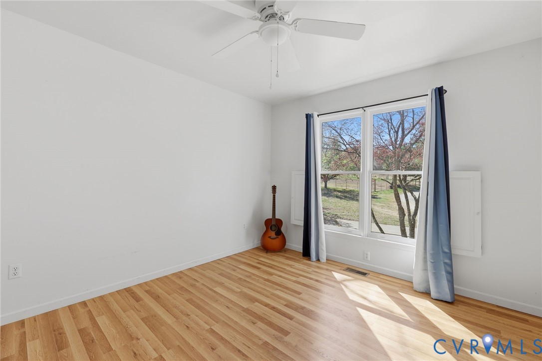 484 Dobbins Bridge Road Blackstone, VA 23824 - Photo 37 of 68