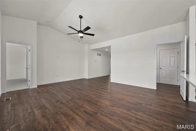 $2,350 | 228 Westhaven Cir Drive, Wentzville, MO 63385