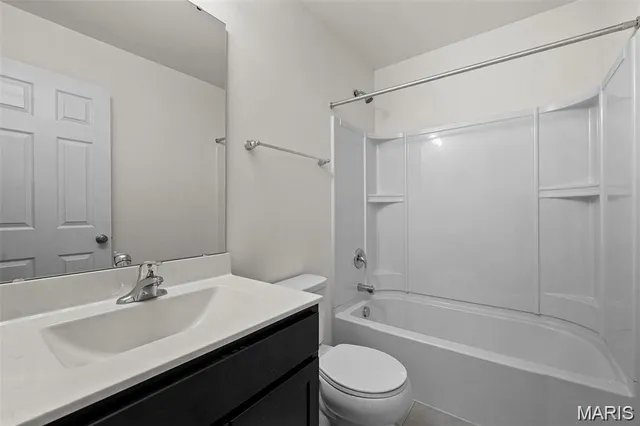 $2,350 | 228 Westhaven Cir Drive, Wentzville, MO 63385