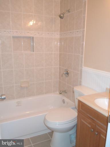 7210 Kempton Road Lanham, MD 20706 - Photo 9 of 16 Bath (Master)