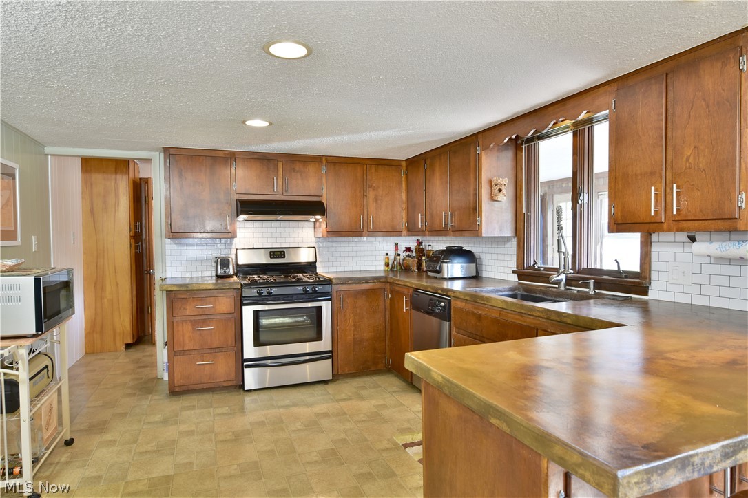 1351 Pleasant Valley Road Vienna, OH 44473 - Photo 12 of 26 Gallery Image 12