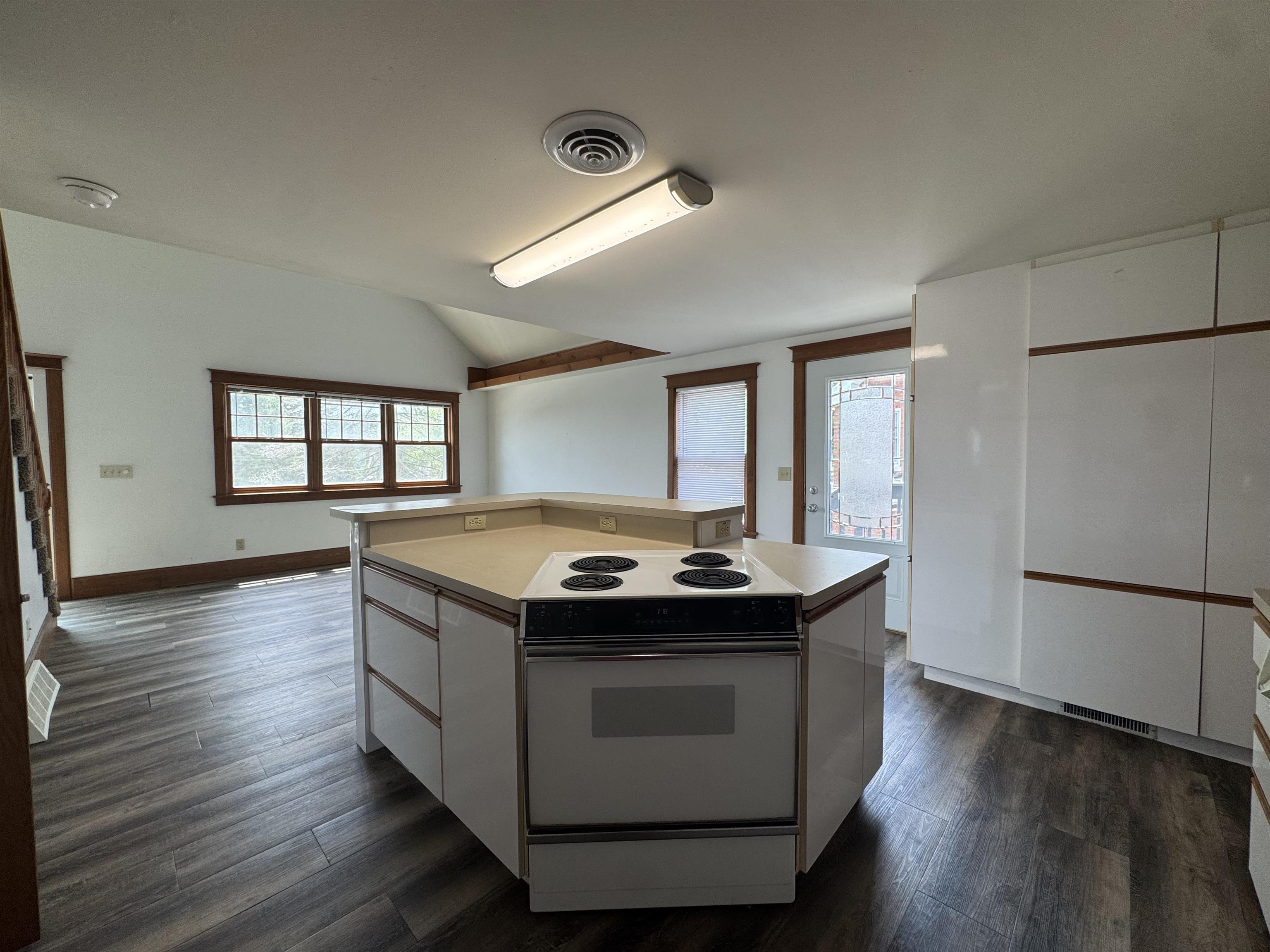208 West Main Street, Unit 208 Sun Prairie, WI 53590 - Photo 6 of 24