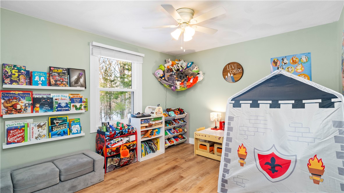 555 Mail Road Exeter, RI 02822 - Photo 14 of 33