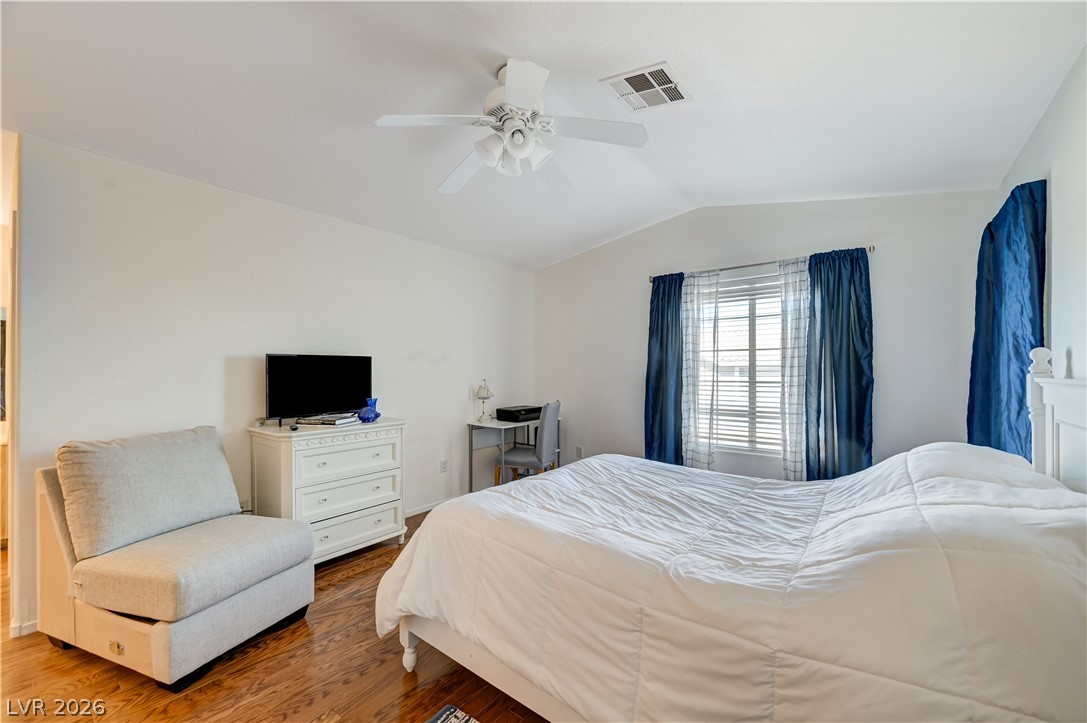 3483 Rising Sun Drive Las Vegas, NV 89117 - Photo 19 of 39 PRIMARY BEDROOM
