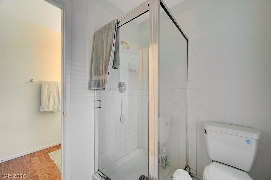 3483 Rising Sun Drive Las Vegas, NV 89117 - Photo 25 of 39 PRIMARY BATH WALK-IN SHOWER