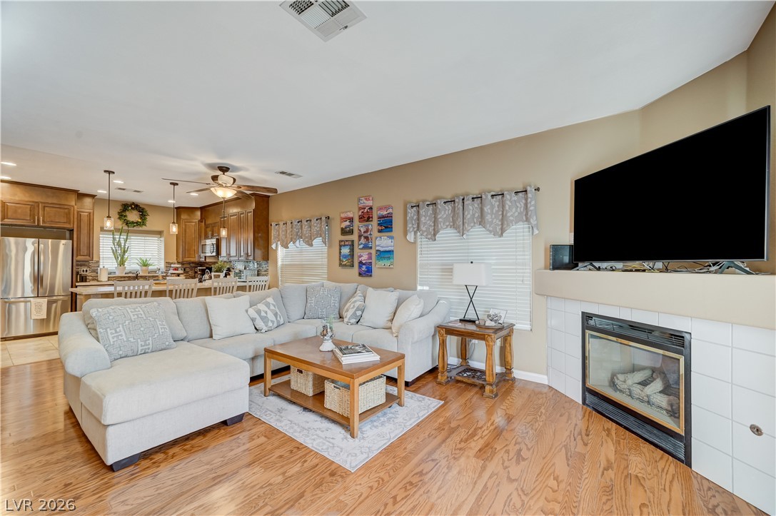 3483 Rising Sun Drive Las Vegas, NV 89117 - Photo 5 of 39 FIREPLACE