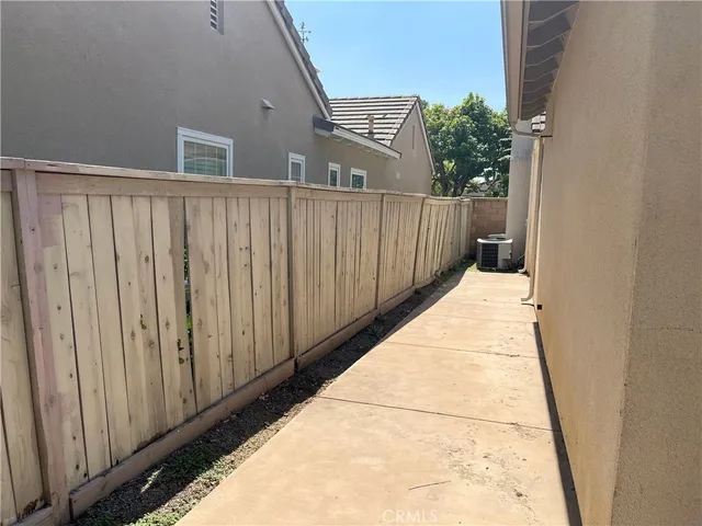 $4,000 | 1311 Cole Lane, Upland, CA 91784