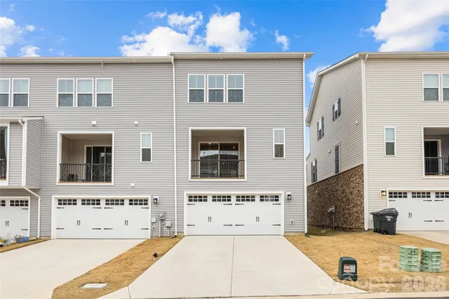 $466,900 | 9921 Oaklawn Boulevard Northwest, Huntersville, NC 28078