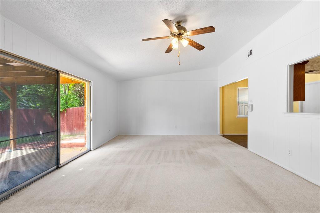 1211 Rancho Drive Mesquite, TX 75149 - Photo 9 of 32