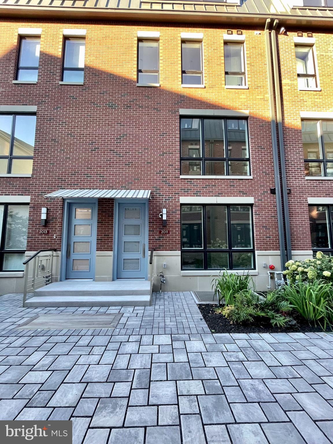 2011 Renaissance Walk, Unit 13 Philadelphia, PA 19145 - Photo 15 of 52 Gorgeous private courtyard