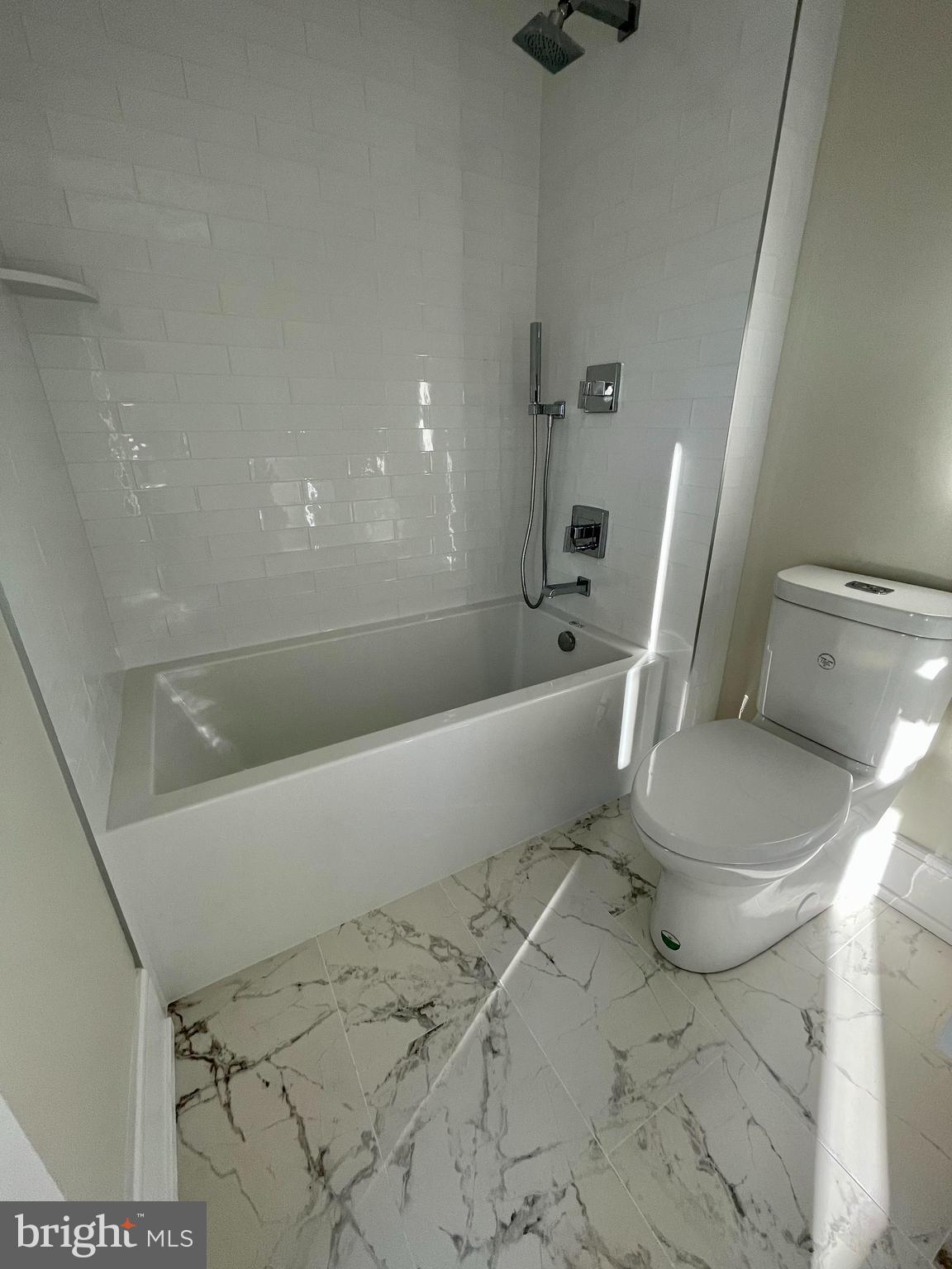 2011 Renaissance Walk, Unit 13 Philadelphia, PA 19145 - Photo 28 of 52 Another view - custom tilework throughout