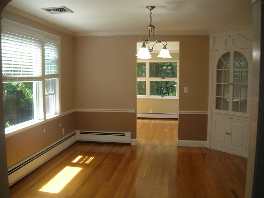 5 Diehl Road Lexington, MA 02420 - Photo 3 of 13