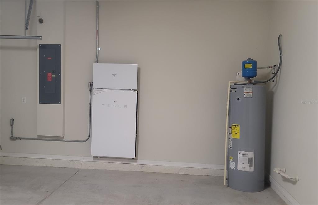 6558 Rover Way St. Cloud, FL 34771 - Photo 23 of 24 a utility room with dryer and washer