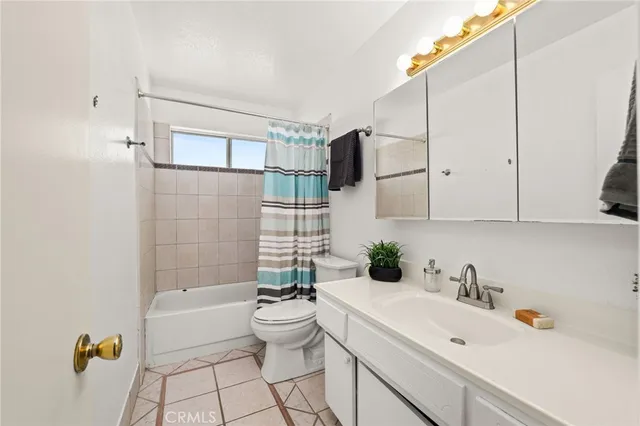 $1,179,900 | 2101 Traynor Avenue, Placentia, CA 92870