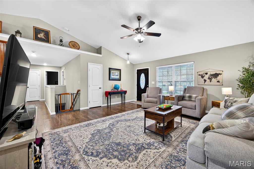 31638 North Stringtown Road Foristell, MO 63348 - Photo 4 of 35