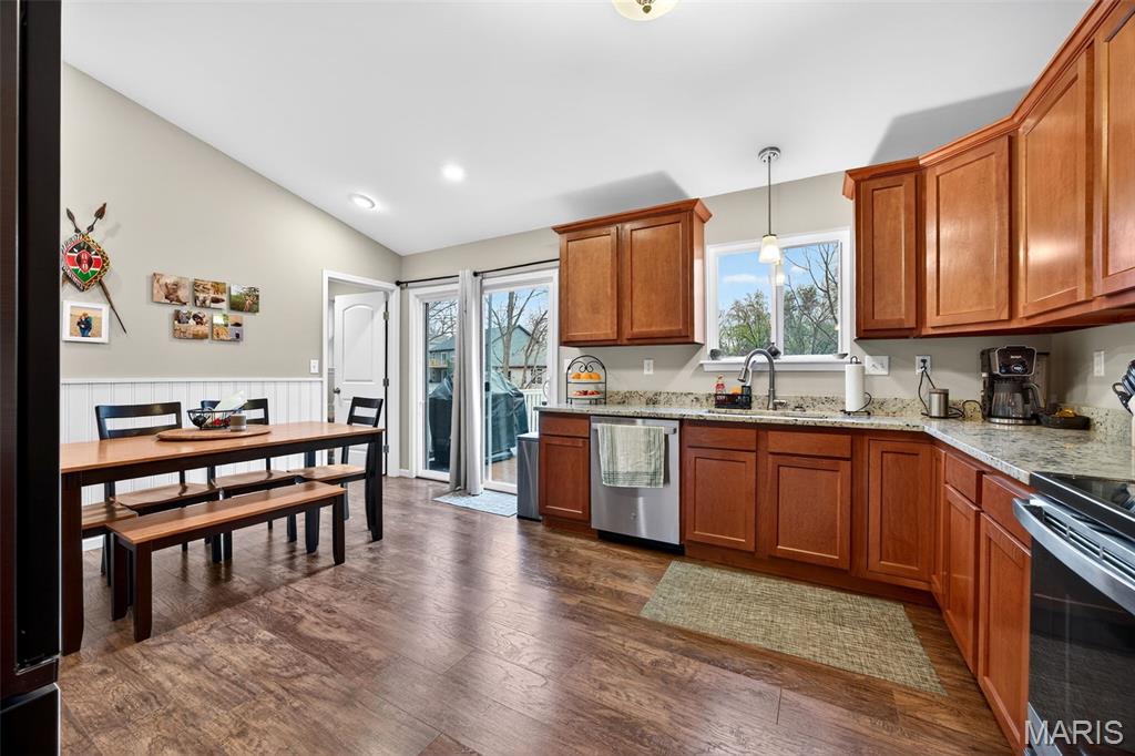 31638 North Stringtown Road Foristell, MO 63348 - Photo 5 of 35