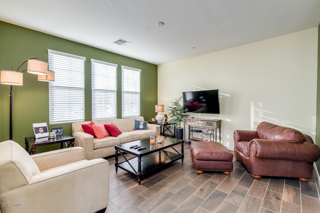 1851 East Frye Road, Unit 102 Gilbert, AZ 85295 - Photo 3 of 25 03-Frye