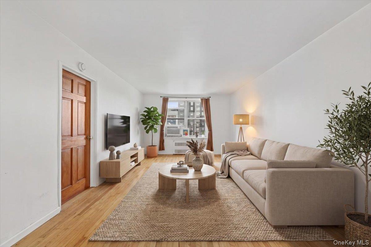 3176 Decatur Avenue, Unit 3A Bronx, NY 10467 - Photo 1 of 25
