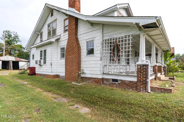 $124,500 | 1411 East Unaka Avenue, Johnson City, TN 37601