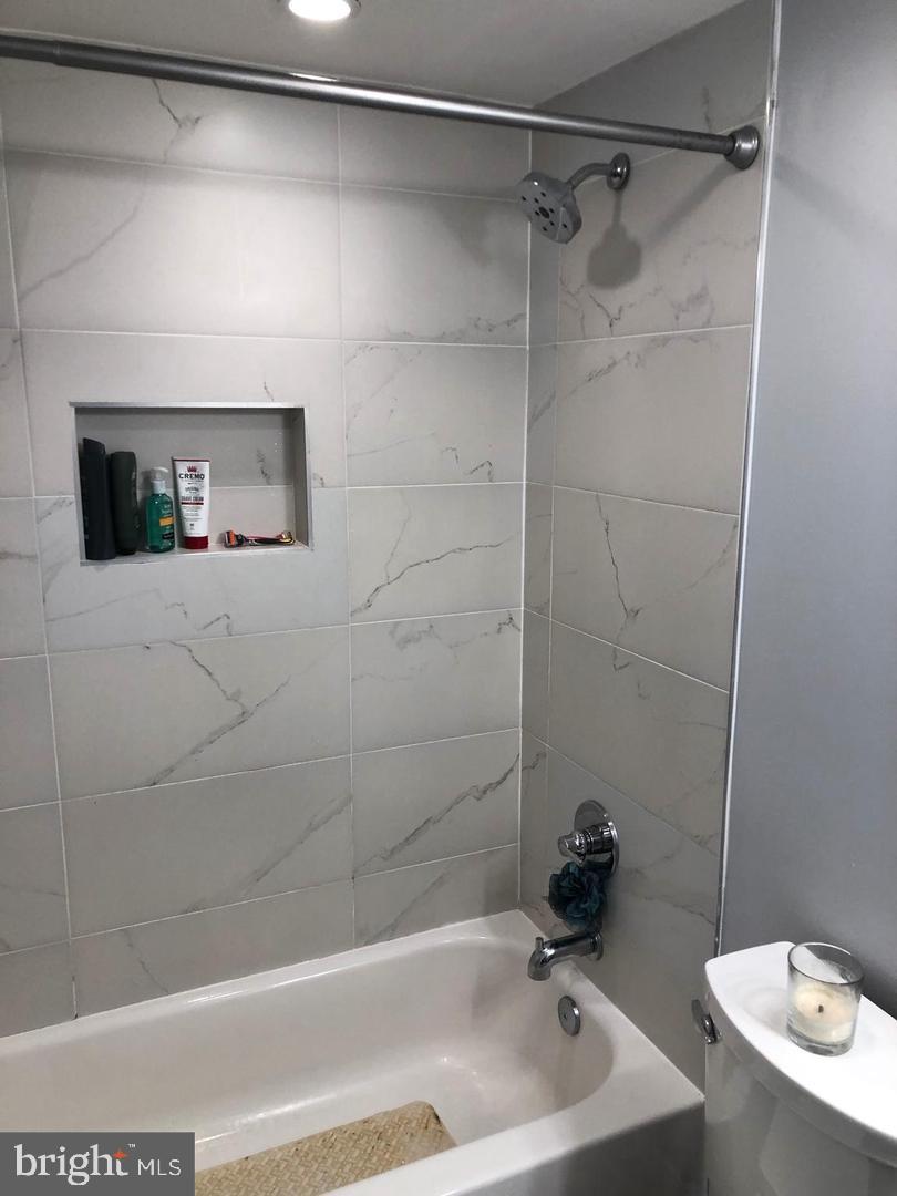 2533 11th Street Northwest, Unit B Washington, DC 20001 - Photo 6 of 7