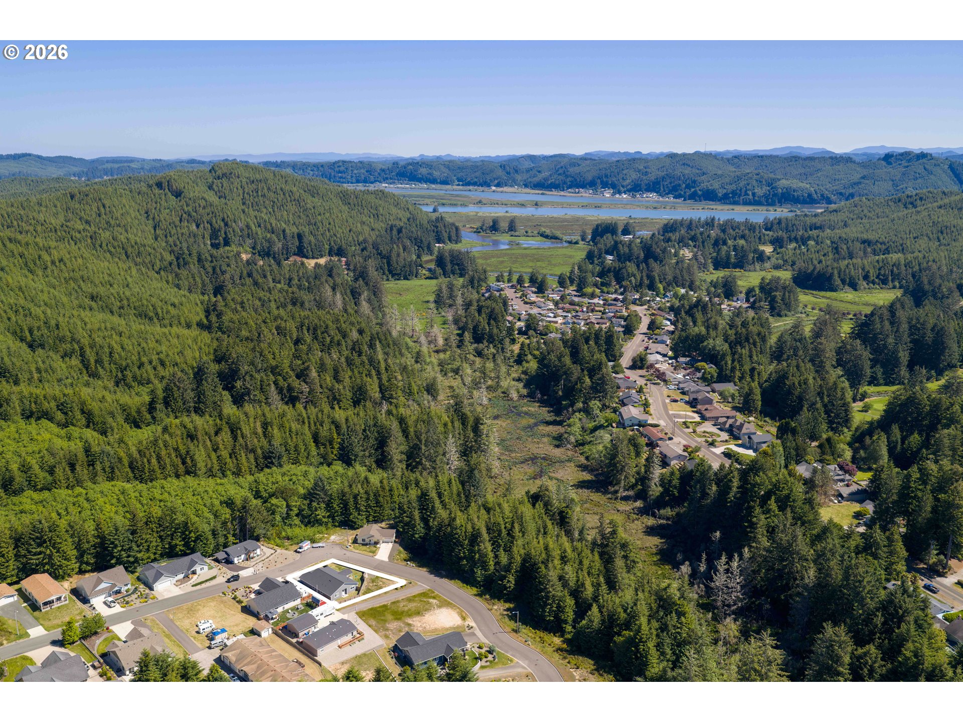 280 Foxglove Way Reedsport, OR 97467 - Photo 36 of 41