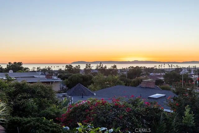 $5,295,000 | 1007 White Sails Way, Corona del Mar, CA 92625