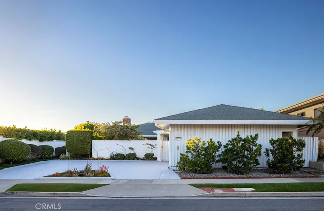 $5,295,000 | 1007 White Sails Way, Corona del Mar, CA 92625