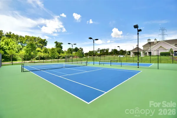 $500,000 | 440 Sweet Shrub Court Northwest, Concord, NC 28027