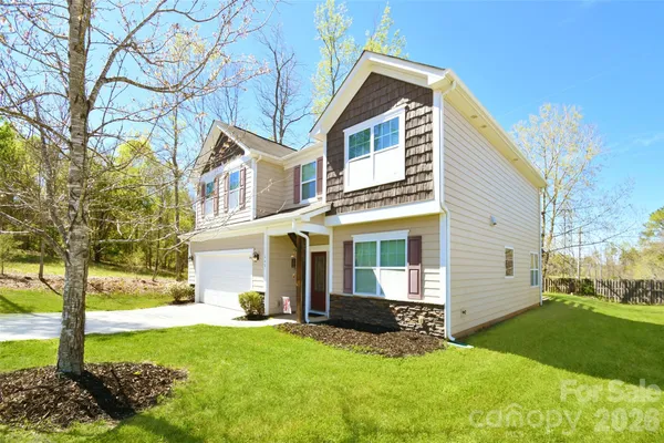 $500,000 | 440 Sweet Shrub Court Northwest, Concord, NC 28027