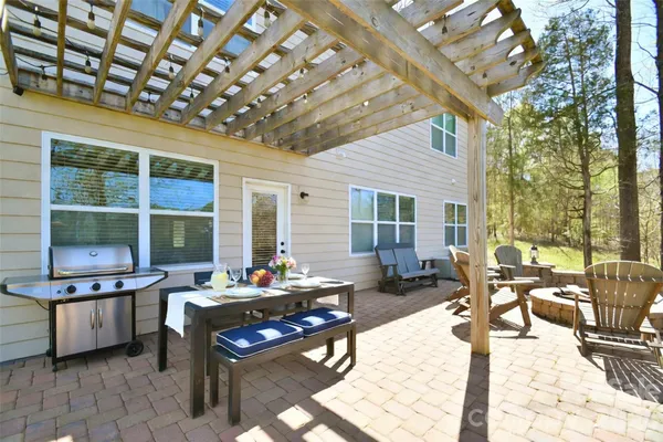 $500,000 | 440 Sweet Shrub Court Northwest, Concord, NC 28027