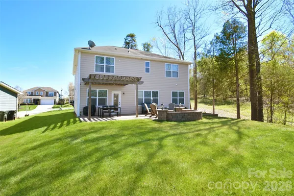 $500,000 | 440 Sweet Shrub Court Northwest, Concord, NC 28027