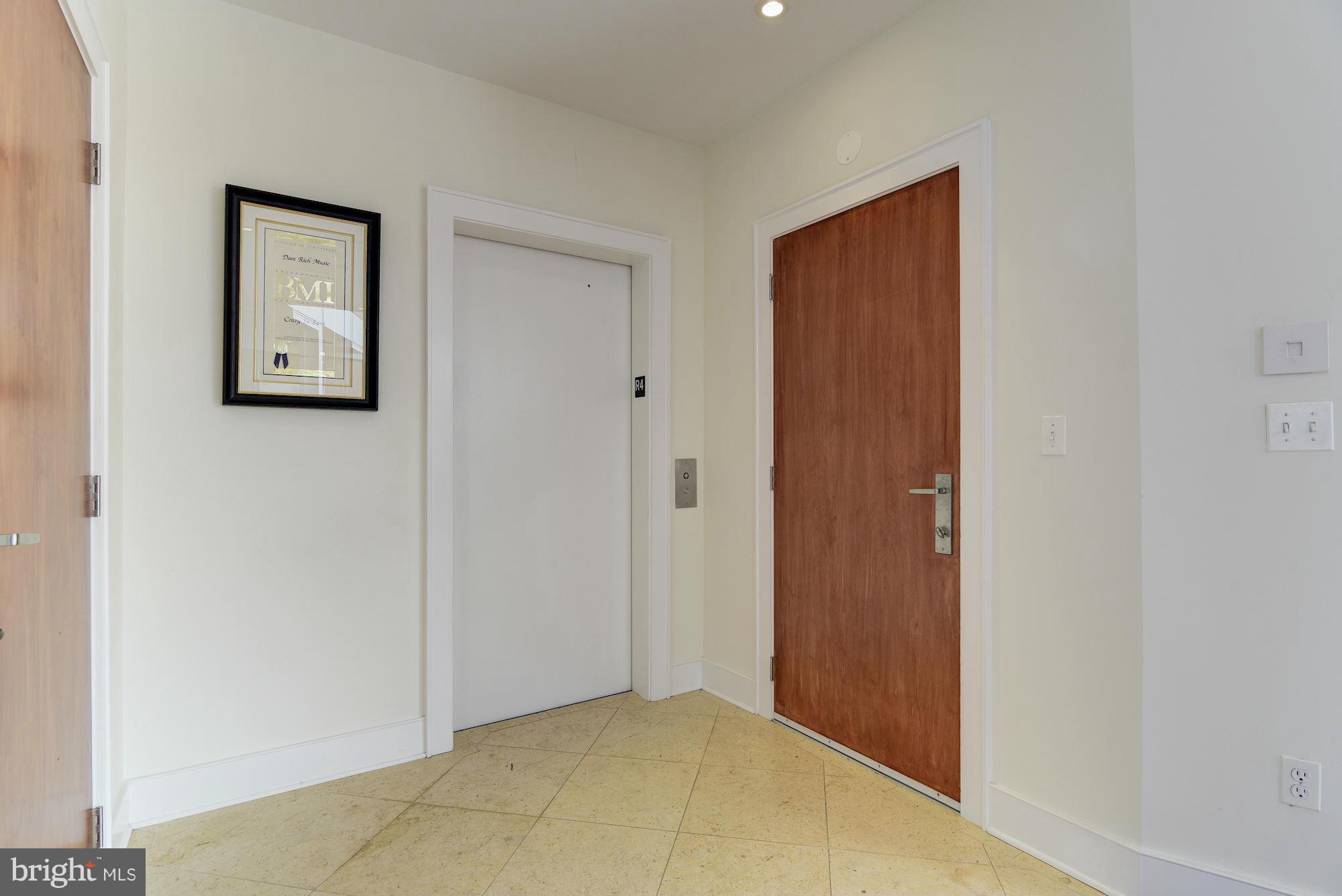 2424 18th Street Northwest, Unit R4 Washington, DC 20009 - Photo 13 of 30 Interior (General)