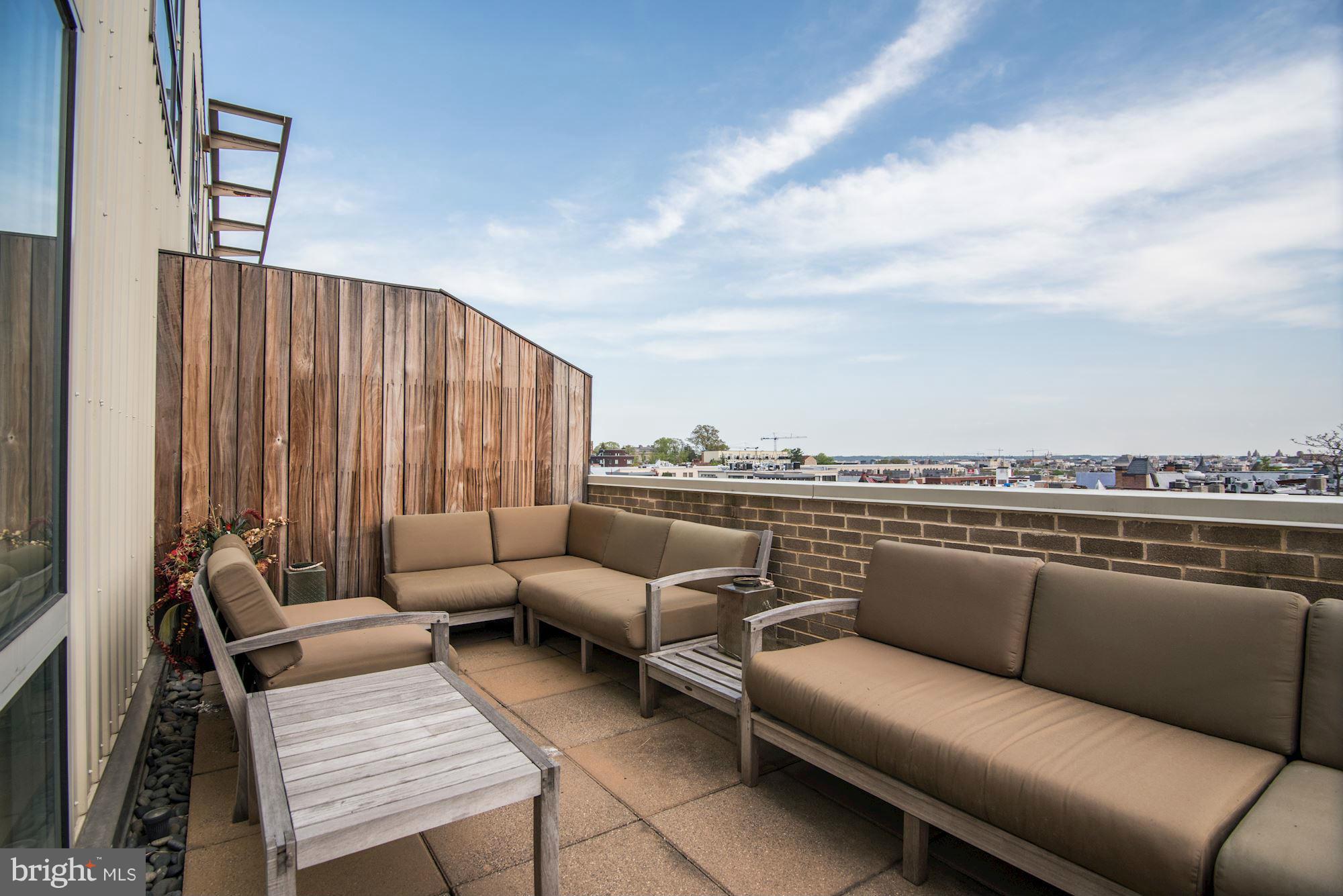 2424 18th Street Northwest, Unit R4 Washington, DC 20009 - Photo 15 of 30 Exterior (Rear)