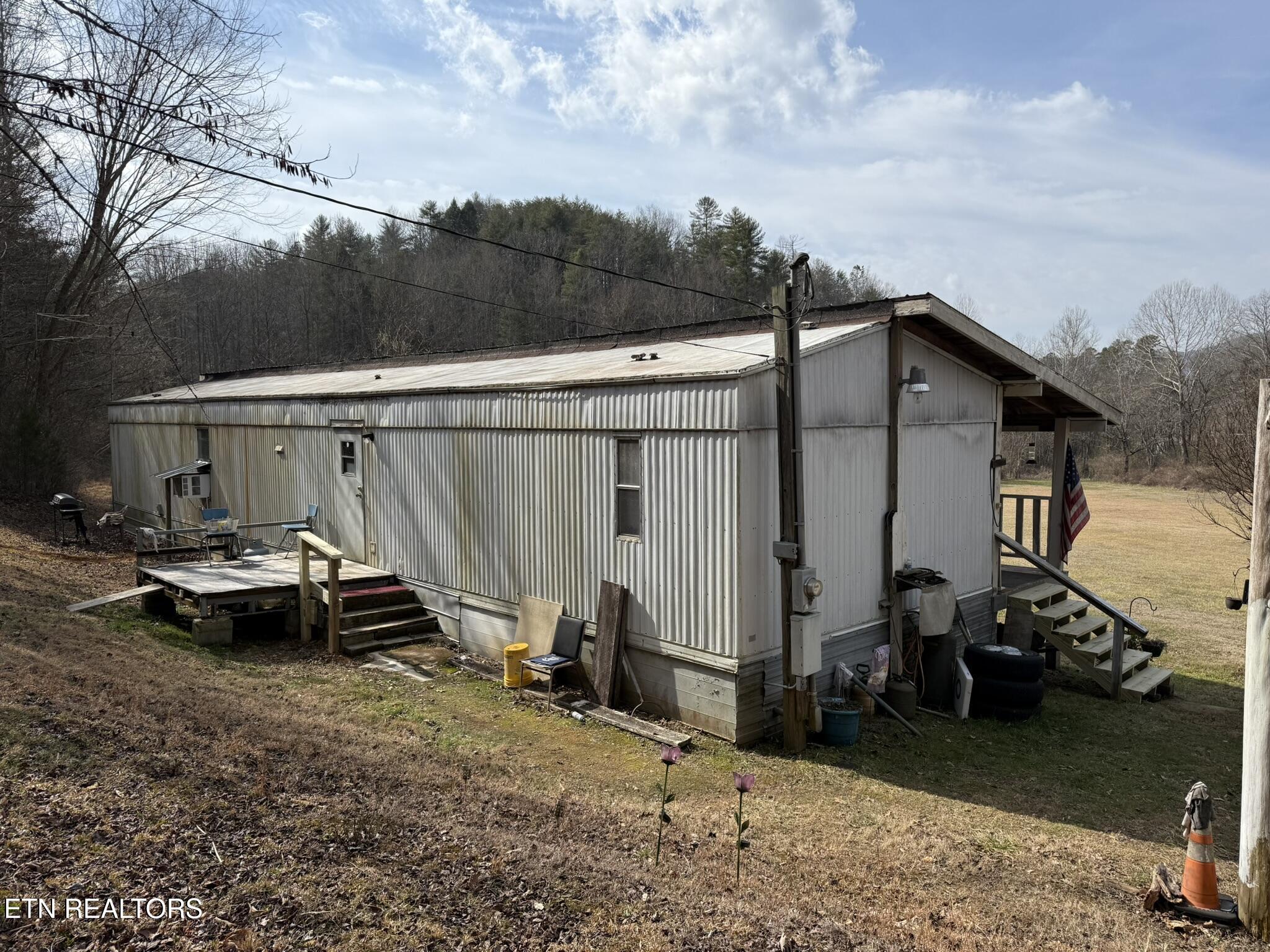 239 Towee Pike Reliance, TN 37369 - Photo 21 of 28 IMG_2420