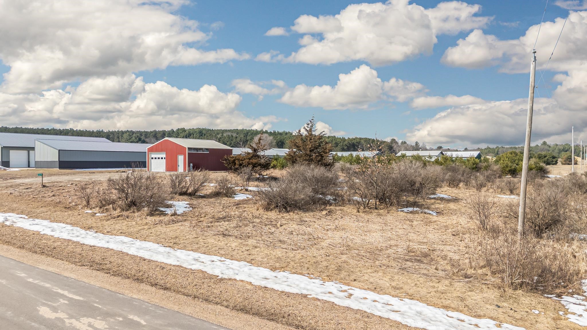 E2030 Polly Road Waupaca, WI 54981 - Photo 12 of 21