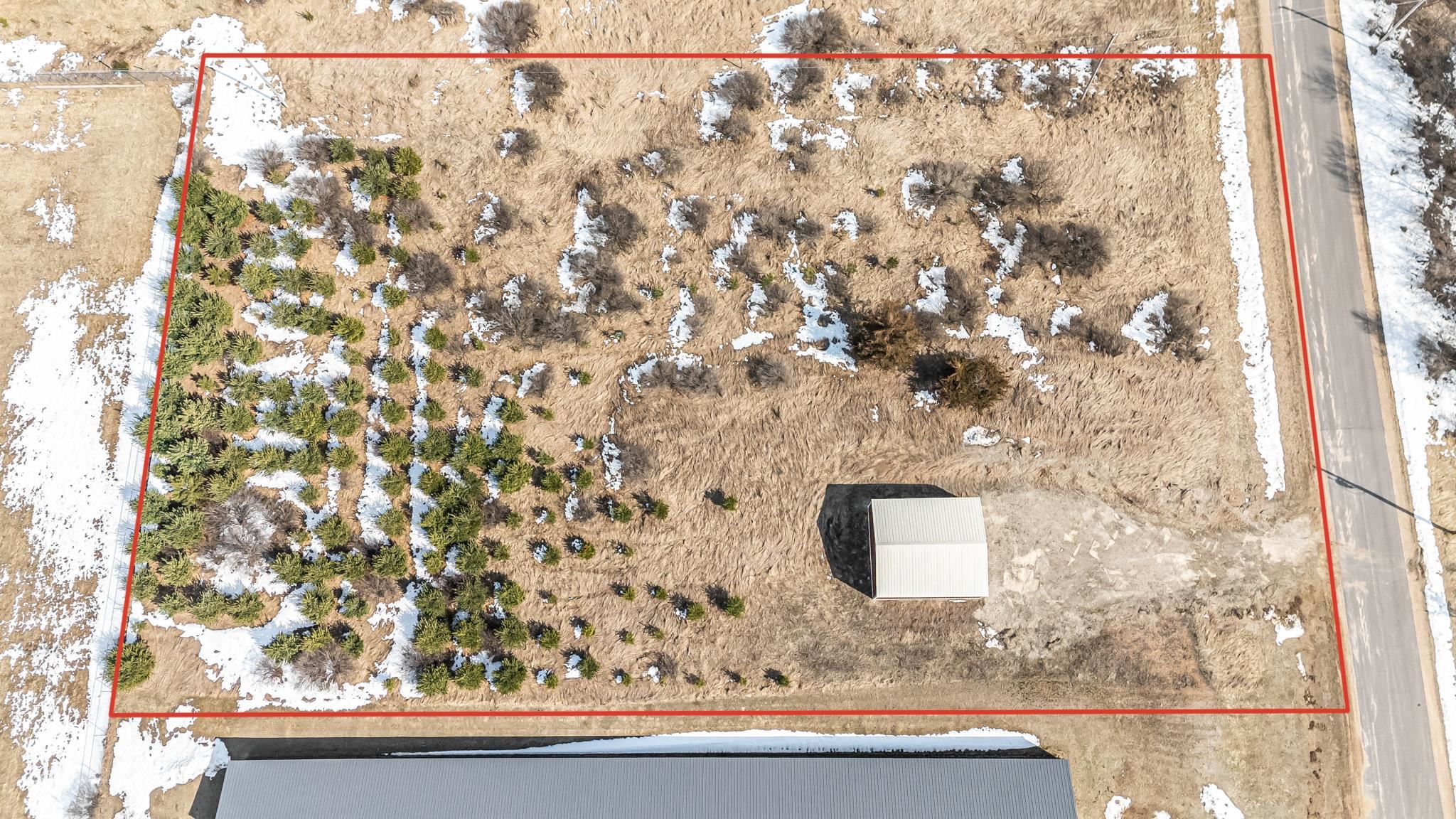 E2030 Polly Road Waupaca, WI 54981 - Photo 15 of 21