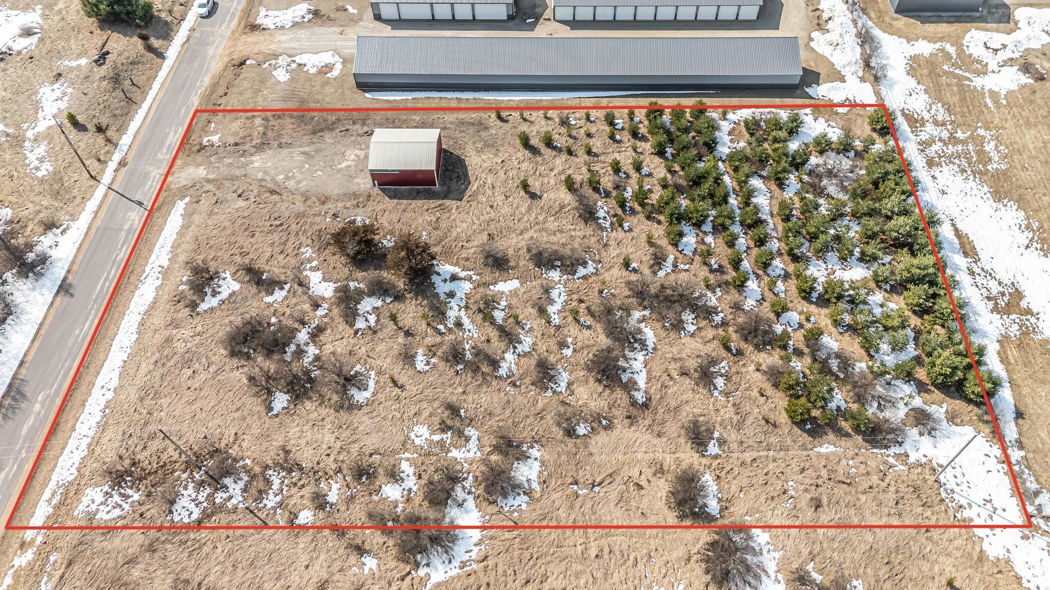 E2030 Polly Road Waupaca, WI 54981 - Photo 18 of 21