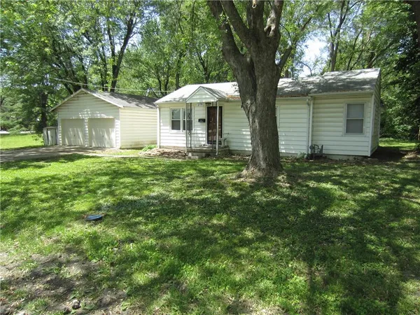 $1,995,000 | 3816 Wyoming Street, Kansas City, MO 64111
