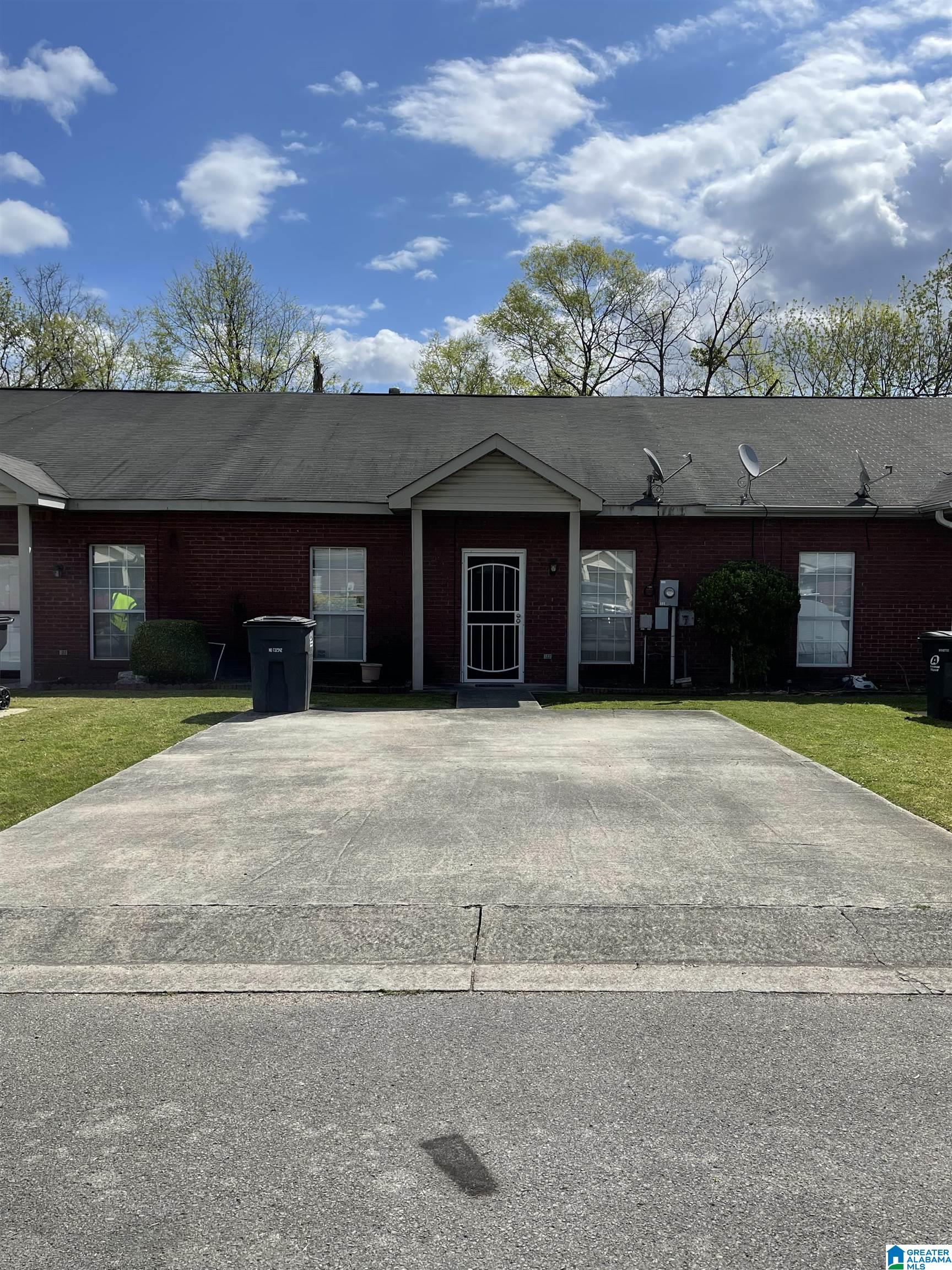 1829 Copperfield Lane Center Point, AL 35215 - Photo 2 of 12