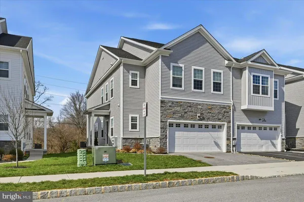 $779,000 | 279 Red Leaf Lane, Exton, PA 19341