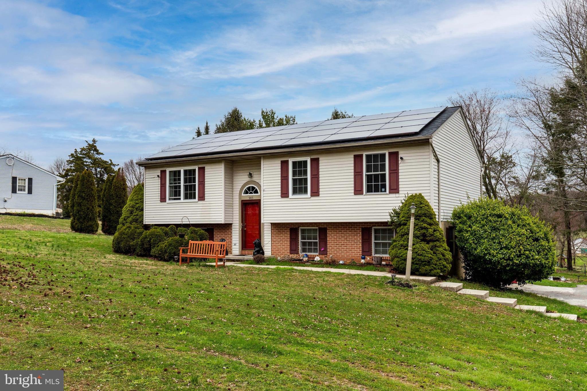 985 Doe Run Road Coatesville, PA 19320 - Photo 3 of 35