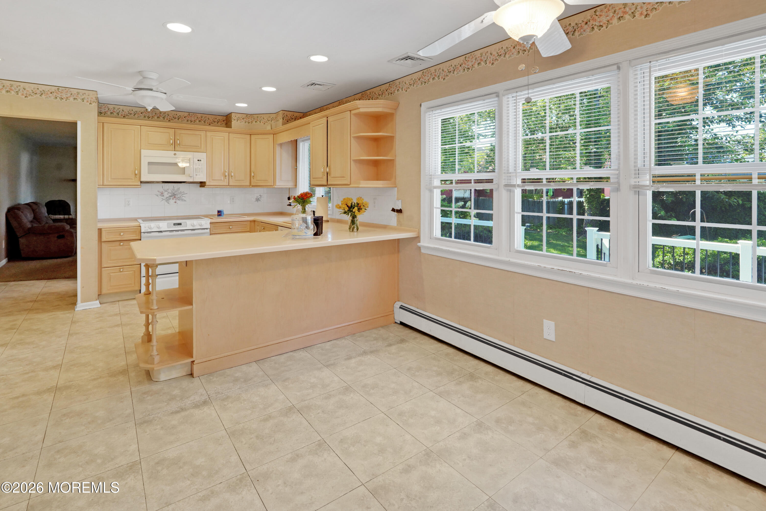 909 Prospect Avenue Spring Lake, NJ 07762 - Photo 19 of 38 Eat in Kitchen