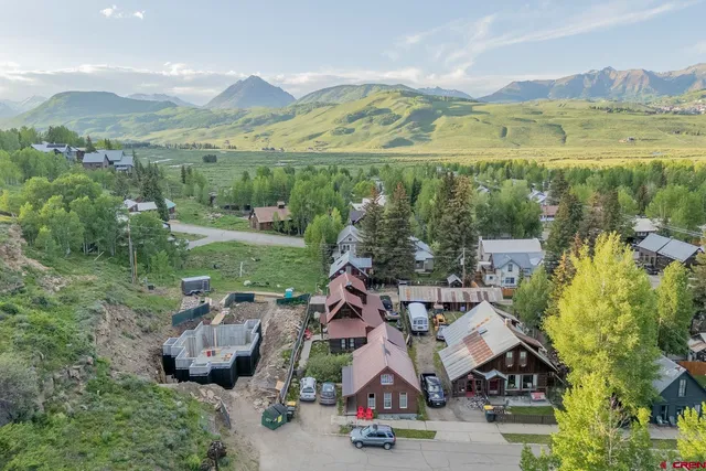 $2,499,000 | 17 Elk Avenue, Crested Butte, CO 81224