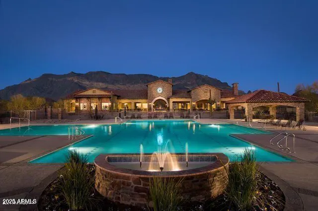 $1,415,000 | 2255 North Hillridge, Mesa, AZ 85207