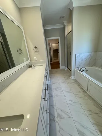 $2,800 | 115 Southern Oak Way, Canton, MS 39046